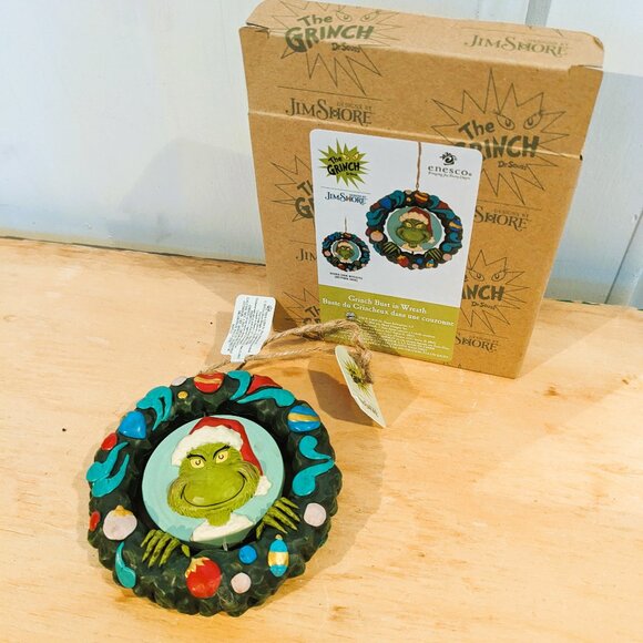The Grinch NWB Rotating Wreath Ornament - Picture 1 of 2